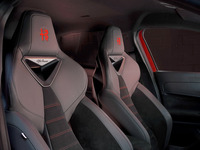 ブランド初のBEVも用意！ アルファ・ロメオから新型コンパクトSUV「ミラノ」登場の画像