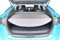 荷室の容量は360～1200リッター。「プリウスPHV」の場合、フロアの高さは、ハイブリッド車の「プリウス」に比べて約7cm高くなっている。（写真をクリックすると荷室のアレンジが見られます）