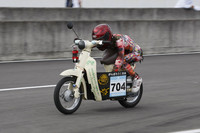 市販車クラス優勝の「室蘭工業大学低燃費原付開発倶楽部」（283.039km/リッター）。