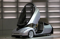 
	「UFE-III」。リッター72kmで走ると、東京〜京都間だと約7リッターしかガソリンを使わないことになる。
	 