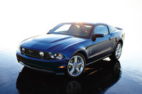 「マスタングV8 GTクーペ プレミアム」