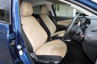 キルティング加工を施したグランリュクスのシート。