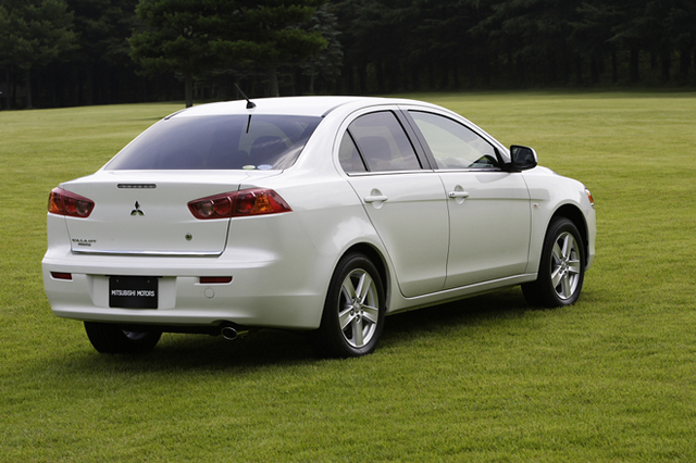 三菱ギャラン・フォルティス 内装・外装など20枚 【画像・写真】 - webCG