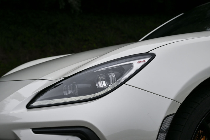 スバルBRZ STI Sport（ヘッドランプ）