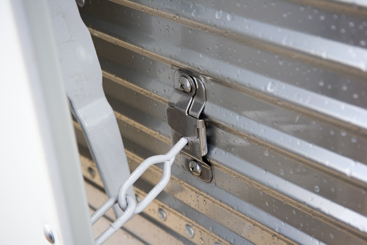 いすゞ・エルフ ワイドキャブ ロングボディー ドライバン