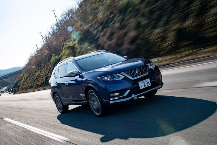 豊富なバリエーションが強みの「エクストレイル」。「AUTECH」にもFF車、4WD車、純ガソリン車、ハイブリッド車、2列シート車、3列シート車（ガソリン車のみ）と、さまざまな仕様がそろっている。