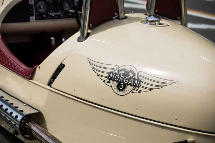 ボディーは豊富なカラーやデカールなどでコーディネートが可能。第2次世界大戦中の英国空軍機をモチーフにした「MOG」のマーキングや、“シャークマウス”のデカールなども用意されている。