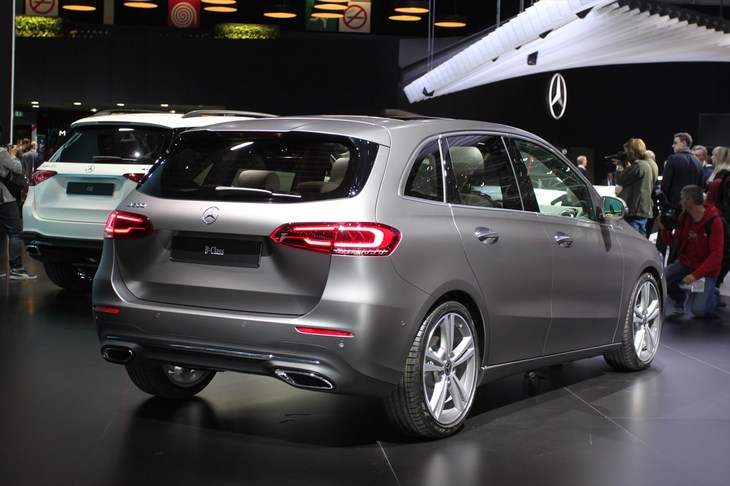 メルセデス・ベンツBクラス