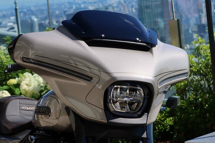 ハーレーダビッドソンCVOストリートグライド（フェアリング）