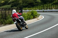 存在感のある大型のアドベンチャーツアラーでありながら、親しみやすく、もちろん走りもいい。「XL750トランザルプ」は、長距離ツーリングのお供として文句ナシのマシンに仕上がっていた。