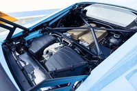 最高出力640PSの5.2リッターV10自然吸気エンジンをミドに搭載。「ウラカン」がフィナーレを迎えると、V10エンジンもなくなってしまうのだろうか。