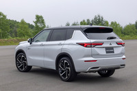 三菱が「アウトランダー」のPHEVをフルモデルチェンジ　2021年12月16日に発売の画像