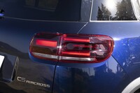 リアコンビランプのデザインも刷新。より立体感を強調した形状になった。