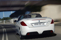 新型「プジョー308CC」のオフィシャル写真公開の画像