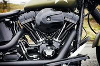 第1回：50ccのスクーターから巨大なトライクまでイッキ乗り！輸入バイク チョイ乗りリポート（前編）の画像