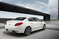 プジョー407の後継車は「508」の画像