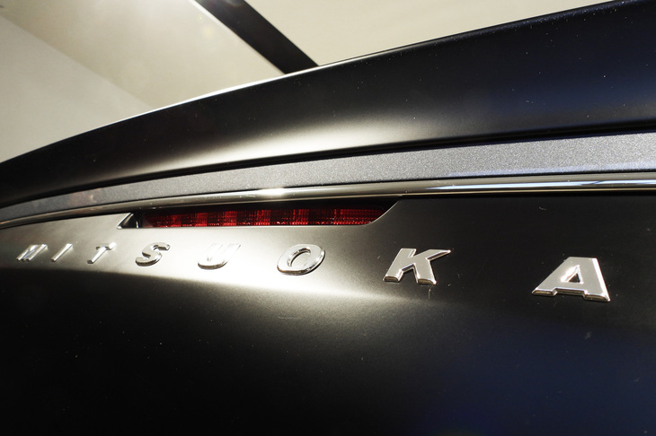 ミツオカM55ゼロエディション（「MITSUOKA」ロゴ）