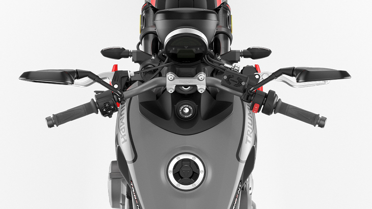 トライアンフ・トライデント660