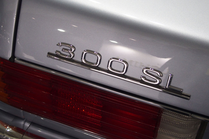 メルセデス・ベンツ300SL（1990年）／マツシマホールディングス