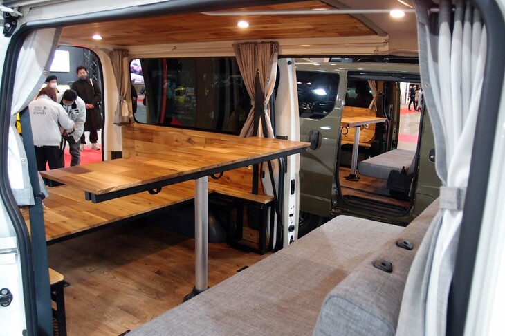 GORDON MILLER GMLVAN V-01