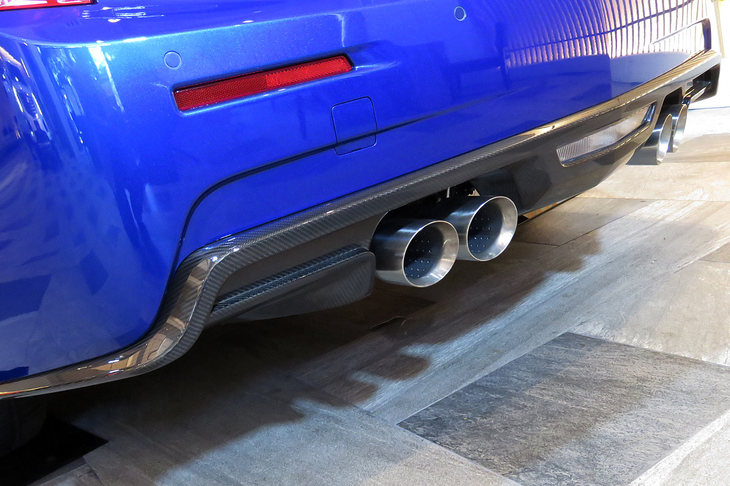 キャデラックATS-Vベクターブルースペシャル（マフラー）