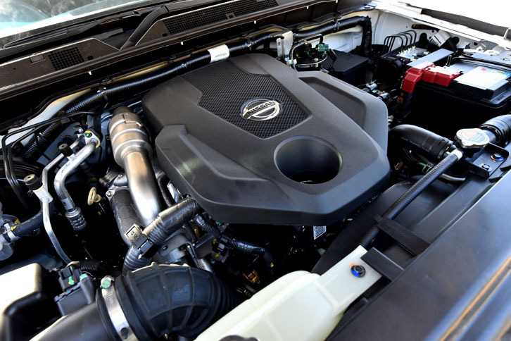 試乗車は2.3リッター直4ディーゼルターボエンジン（190ps、45.9kgm）搭載車。この他に、2.5リッター直4ガソリンエンジン仕様などがある。