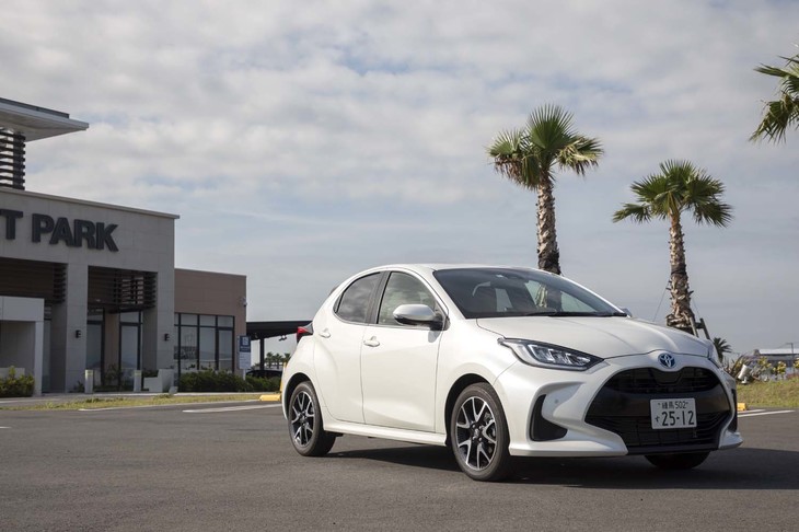 トヨタ・ヤリス ハイブリッドZ