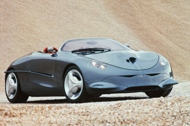 量産型と関係はないが、「フォーカス」の名は、当時フォードのデザインスタジオだったギアによる1992年のコンセプトカーに使われていた。