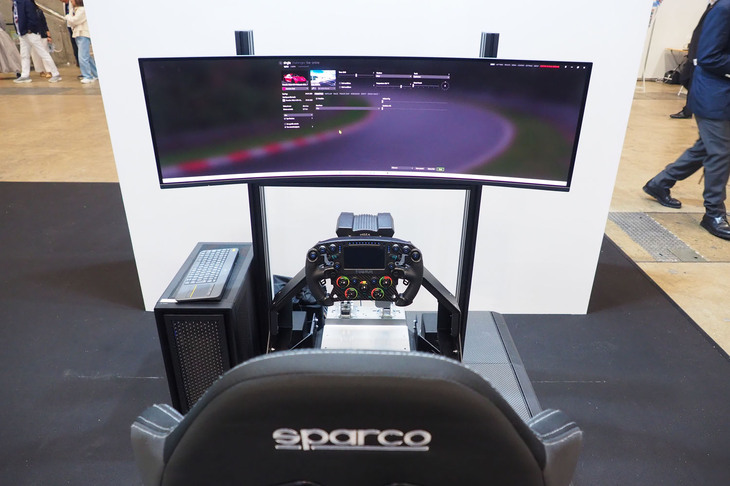 「オートモビル カウンシル2026」のポルシェジャパンブースの様子。