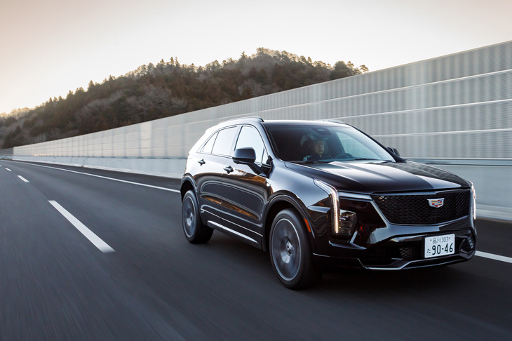 車体色は「ステラーブラックメタリック」（写真）と「クリスタルホワイトトライコート」「ラディアントレッドティントコート」の3種類。いずれも「ジェットブラック」の内装色が組み合わされる。