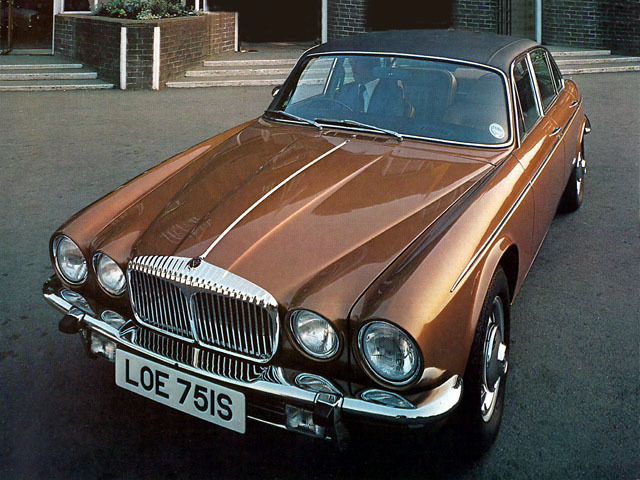 デイムラー・ダブルシックス（1972年）