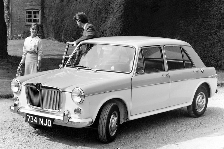 「バンデン・プラ・プリンセス」より一足早く、1962年に登場した「MG1100」。両者の違いは、内外装の仕様のみだった。（写真：Newspress）