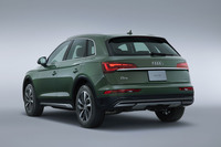 「アウディQ5」がマイナーチェンジ　新たに12Vのマイルドハイブリッドシステムを搭載の画像