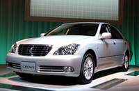 トヨタ「クラウン」フルモデルチェンジ