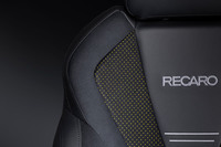 「スバルWRX」に6段MT搭載のコンプリートカー「STI Sport#」登場　600台限定で販売の画像