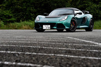 用意されるボディーカラーは全10色。いずれの場合もルーフやリアウイングの色はつや消しのブラックだが、有償でボディー同色とすることもできる。