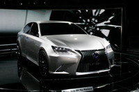 「レクサスLF-Ghコンセプト」