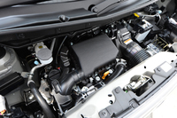 搭載されるエンジンは64psと9.7kgmを発生させる直3 DOHCターボ。