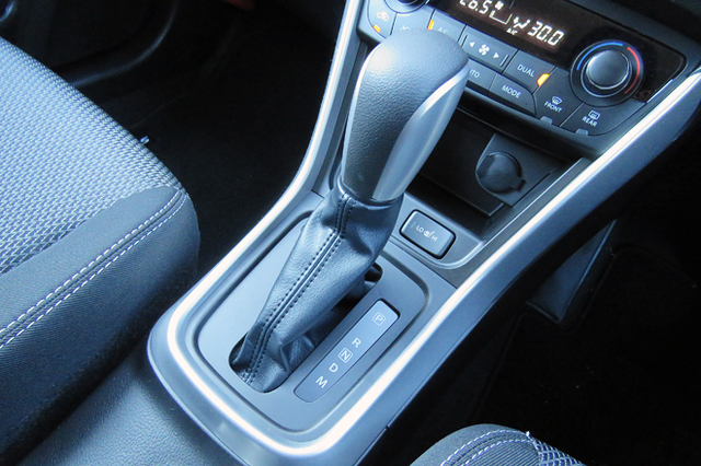 スズキSX4 Sクロス 内装・外装など25枚 【画像・写真】 - webCG 