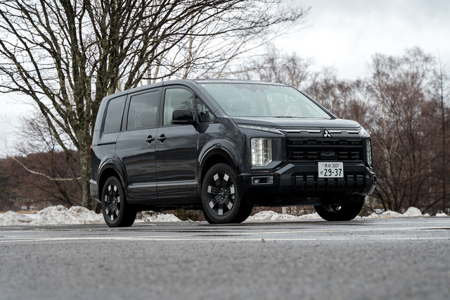 三菱デリカD：5 P（4WD/8AT）【試乗記】 一周回って人気者 - webCG