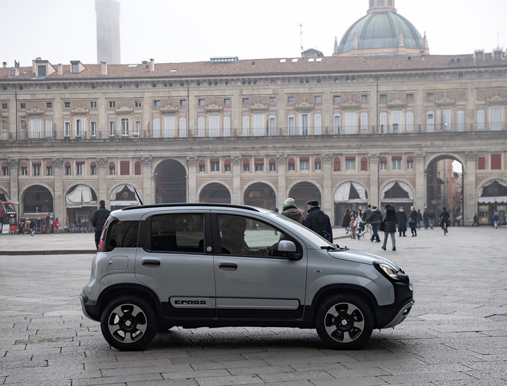 フィアット・パンダ クロス ハイブリッド ローンチエディション（2020年）