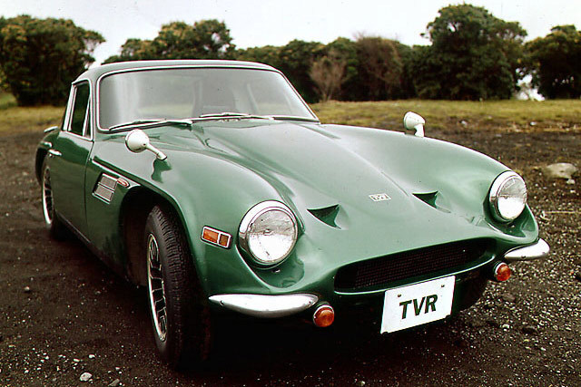 「ポルシェ944ターボ」のほかには、「TVRグリフィス」（写真）や「マーコス1600GT」なども真剣に考えていた。われながら、どうかしていたとしか思えない。「バイパー」でもそうは変わらんけど。