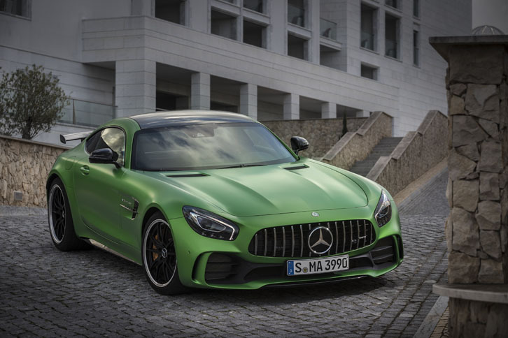 メルセデスAMG GT R