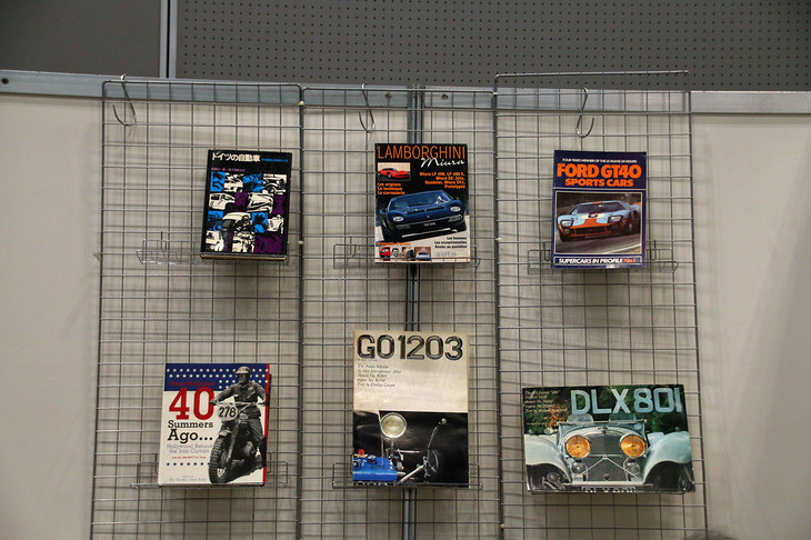 自動車趣味の店 ロンバルディのブース