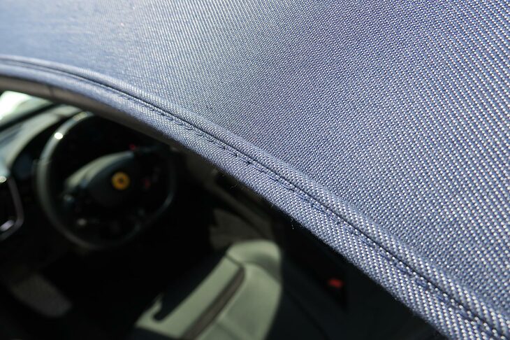 フェラーリ・ローマ スパイダー（ソフトトップ）