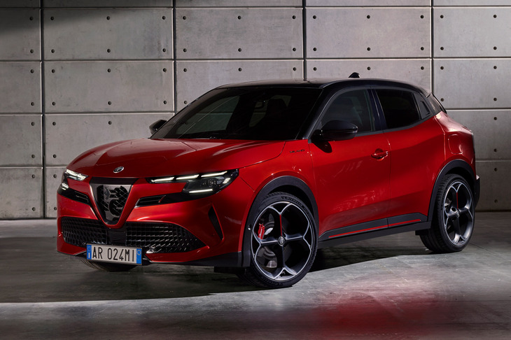 アルファ・ロメオ・ミラノ（エクステリア）