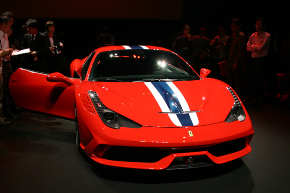 フェラーリ458スペチアーレ」発表会 内装・外装など30枚 【画像・写真