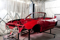 マツダは2017年8月に「ロードスター」のレストアサービスを発表。同年12月より、サービスの提供を開始した。