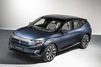 南京にヘッドクオーターを置くバイトンが生産準備中のEV「Mバイト」。