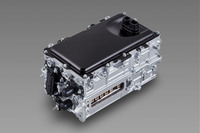 トヨタが車両電動化技術の特許実施権を無償提供